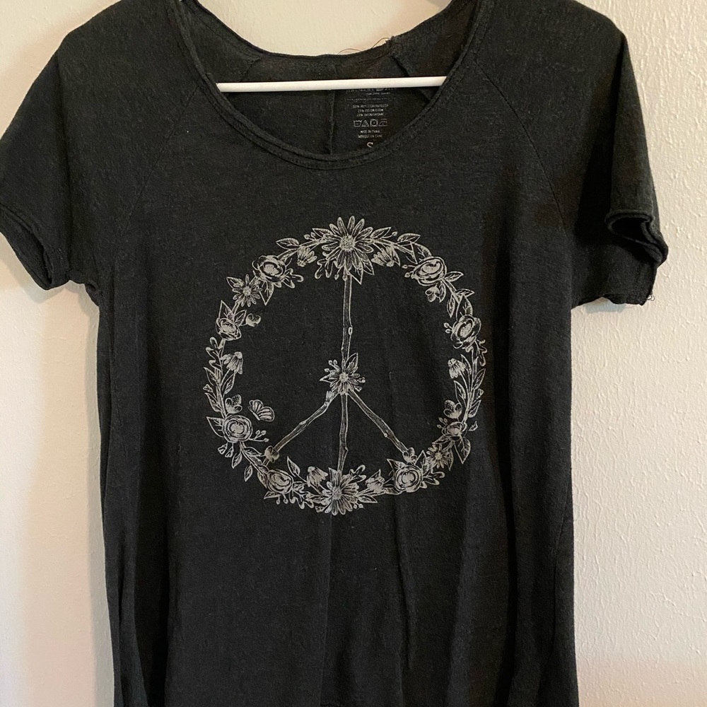 Natural Life peace sign shirt